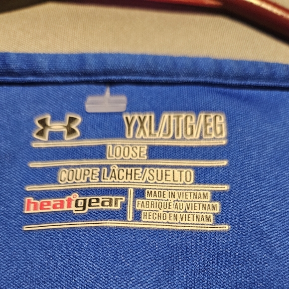 Boys UA Pull Over - Picture 3 of 5